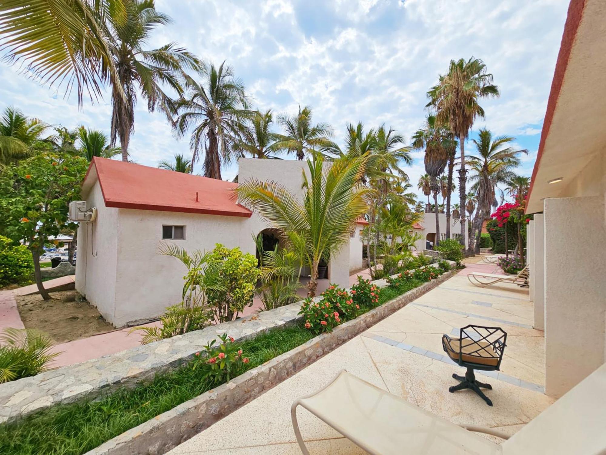 Buena Vista Oceanfront & Hot Springs Resort Buenavista  Dış mekan fotoğraf