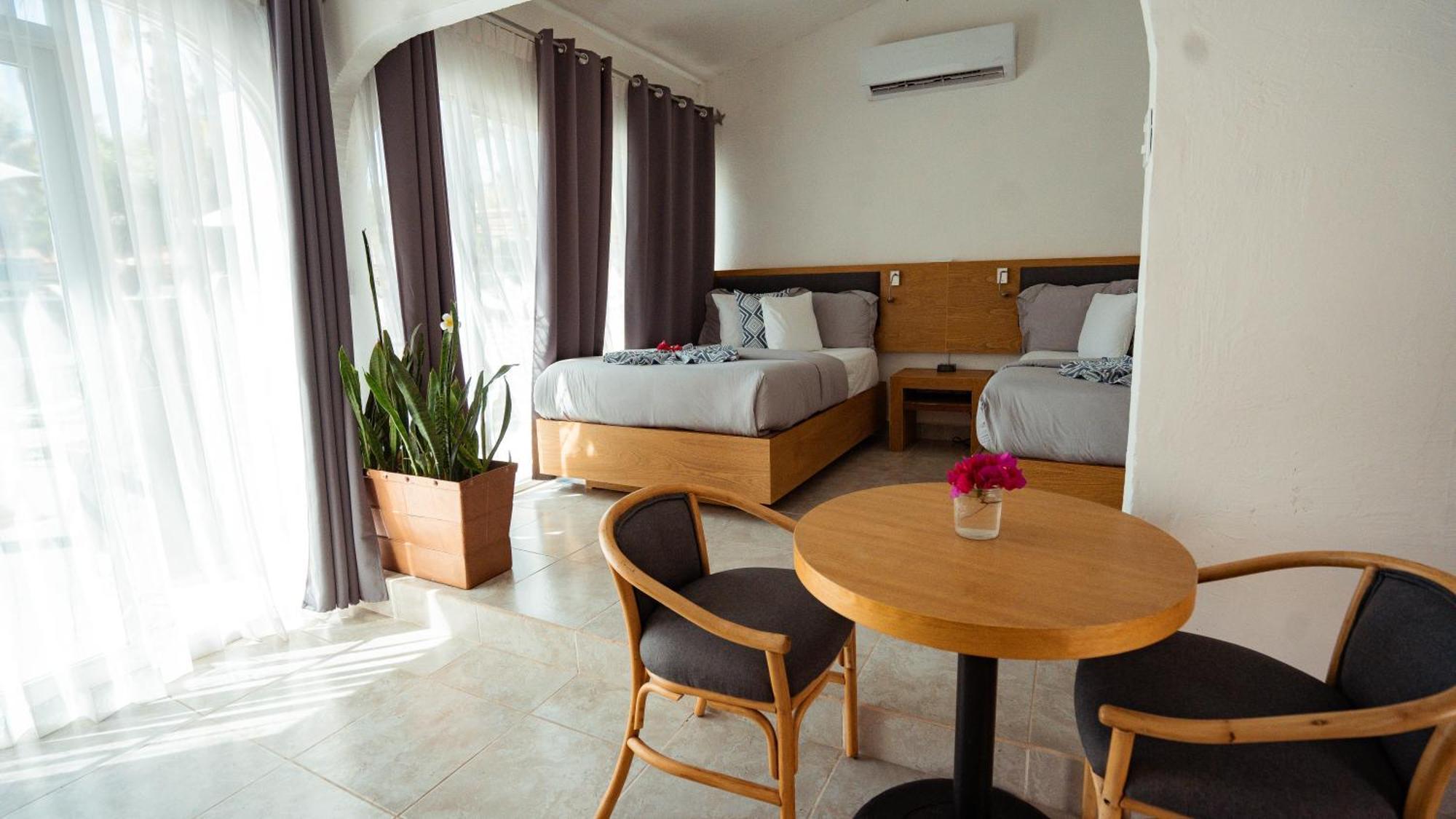 Buena Vista Oceanfront & Hot Springs Resort Buenavista  Dış mekan fotoğraf