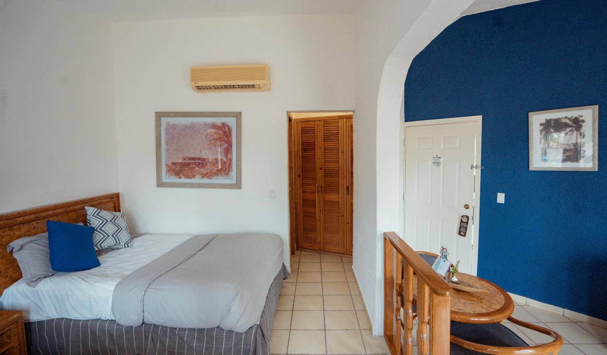 Buena Vista Oceanfront & Hot Springs Resort Buenavista  Dış mekan fotoğraf
